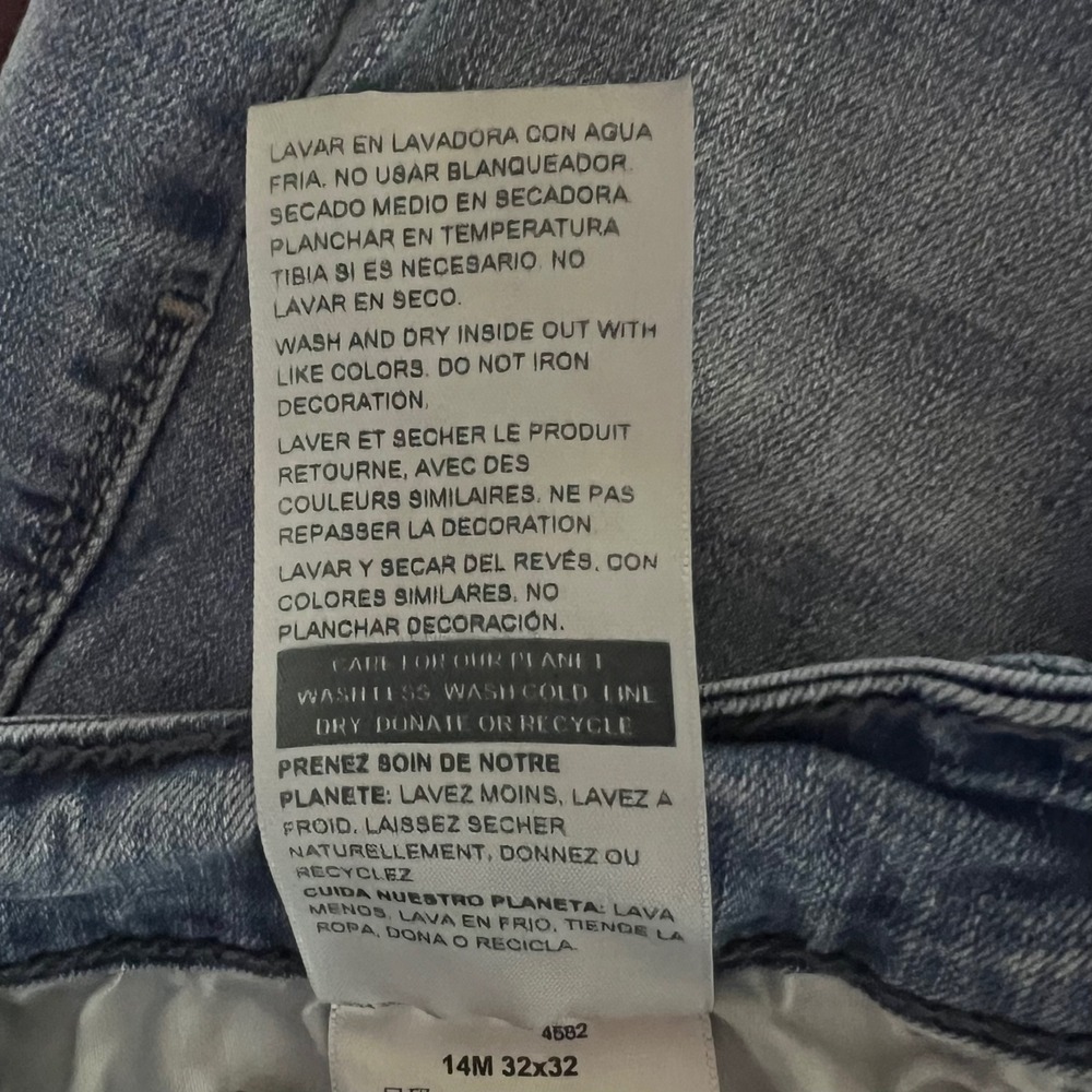Denizen from Levis Modern Skinny Jeans Light Wash Blue Stretch Denim 14M 31x28.5 - Picture 10 of 13